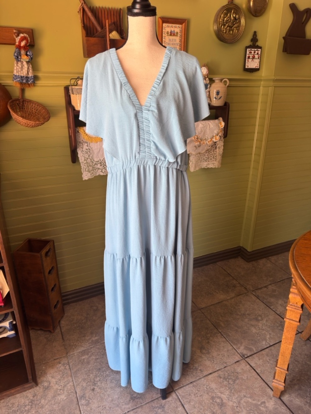 Simplee Light Blue V-Neck Maxi Dress